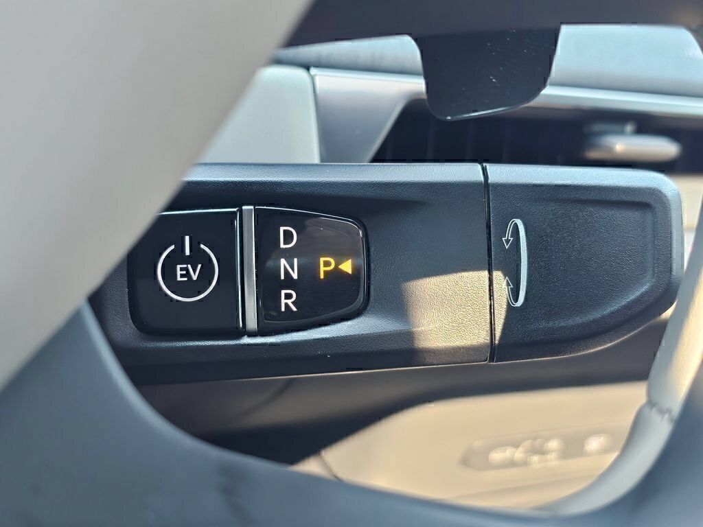 Used 2024 Kia EV9 Land AWD/4WD image 37