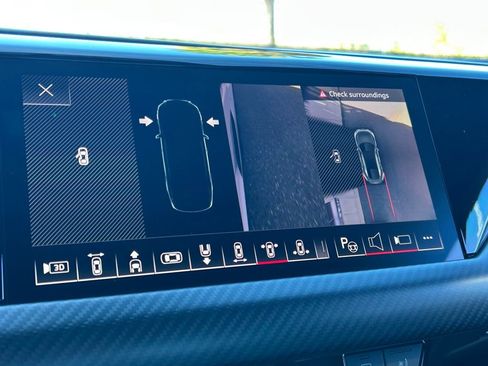 Used 2023 Audi RS e-tron GT w/ Ceramic Brake Package image 34