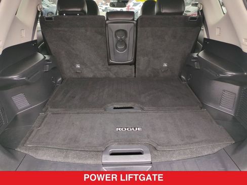Certified 2019 Nissan Rogue SL w/ Premium Package image 37