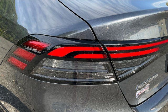 Certified 2025 Honda Accord SE image 25