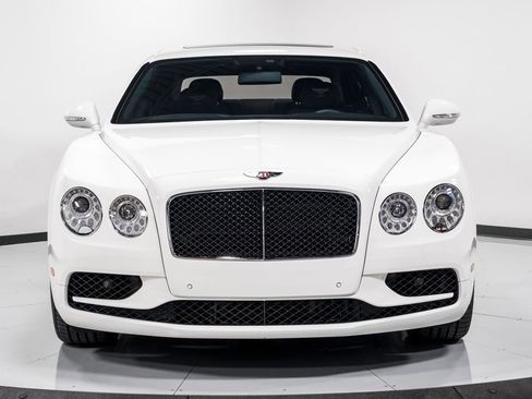 Used 2018 Bentley Flying Spur S V8 image 8