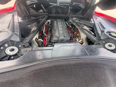 Used 2020 Chevrolet Corvette Stingray Coupe w/ 1LT RWD image 10