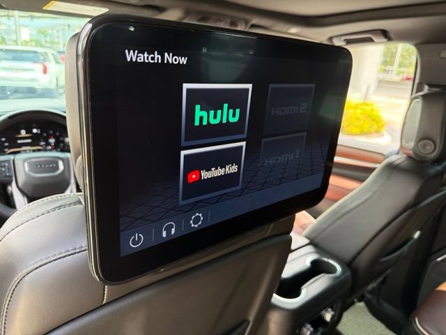 Used 2023 GMC Yukon Denali Ultimate AWD/4WD image 19