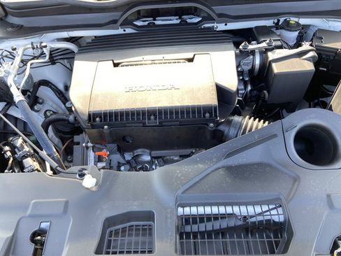 Used 2025 Honda Pilot Elite image 27