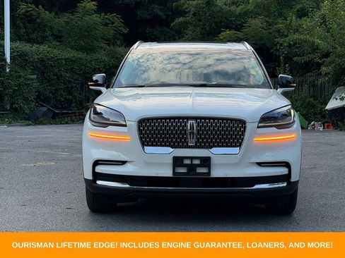 Used 2023 Lincoln Aviator AWD w/ Premium Package image 2