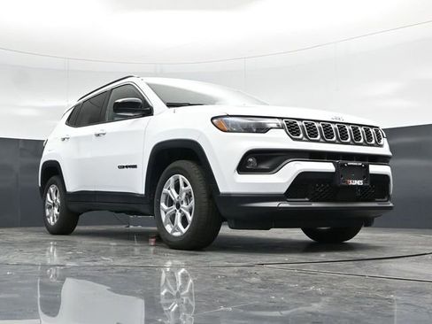 New 2025 Jeep Compass Latitude w/ Sun & Sound Group image 50
