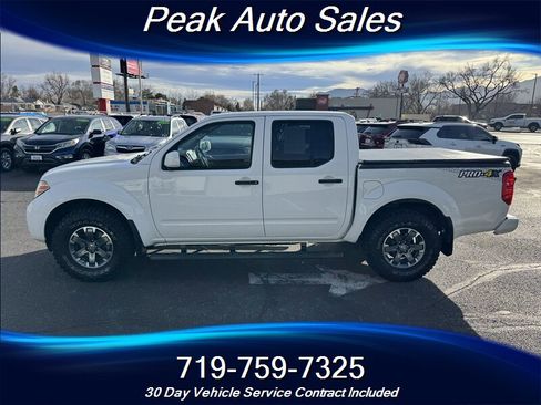Used 2018 Nissan Frontier PRO-4X image 4