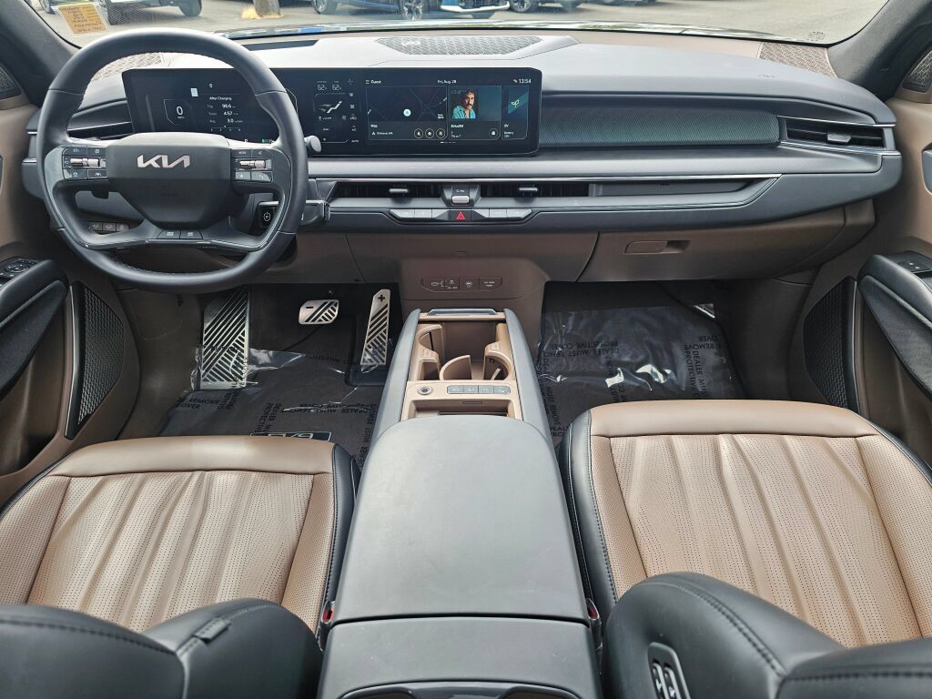 Certified 2024 Kia EV9 GT-Line AWD/4WD image 9