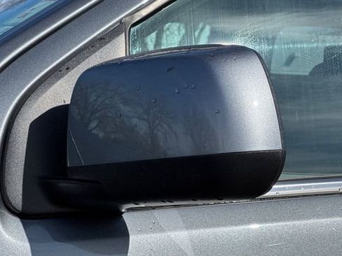 Used 2018 GMC Canyon SLE w/ SLE Convenience Package image 50