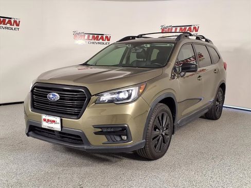 Used 2022 Subaru Ascent Onyx Edition image 4