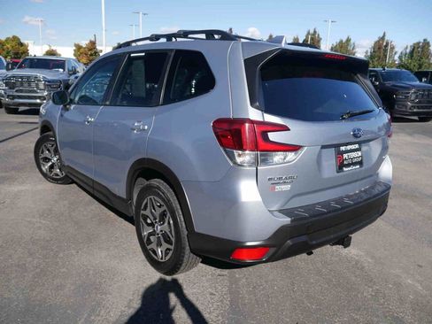 Used 2022 Subaru Forester Premium w/ Popular Package #1 image 19