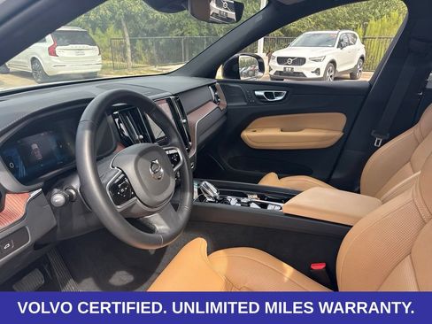 Certified 2025 Volvo XC60 B5 Ultra AWD/4WD image 19