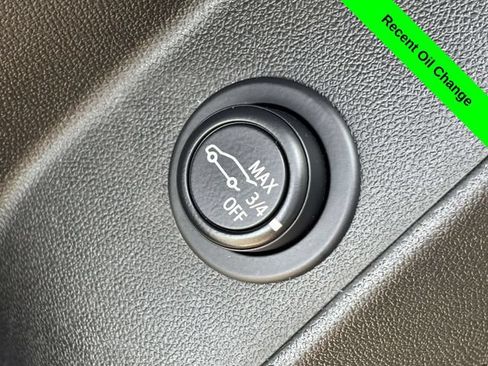 Used 2024 Chevrolet Equinox LT w/ LPO, Floor Liner Package FWD image 11