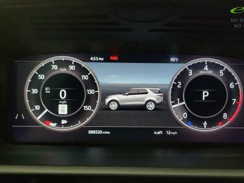 Used 2018 Land Rover Discovery HSE Luxury AWD/4WD image 45
