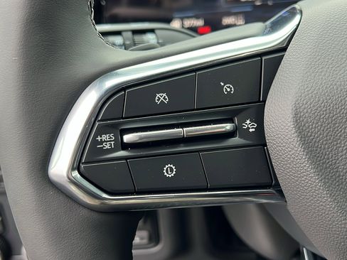 New 2026 Chevrolet Suburban LT w/ Comfort Package image 31