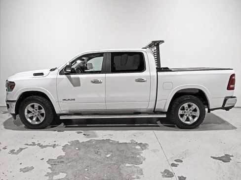 Used 2022 RAM 1500 Laramie AWD/4WD image 4