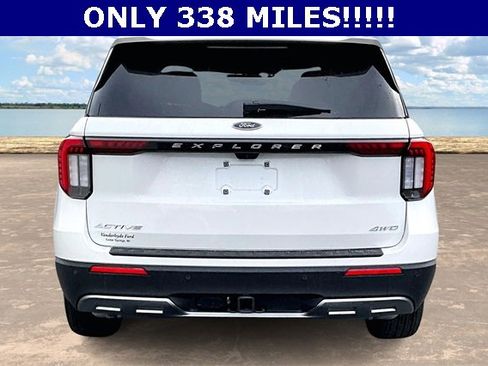 Used 2026 Ford Explorer Active image 5