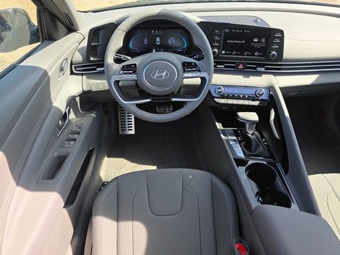 New 2026 Hyundai Elantra SEL Sport Premium FWD image 3