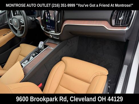 New 2026 Volvo V60 B5 Cross Country Ultra w/ Protection Package Premier AWD/4WD image 15