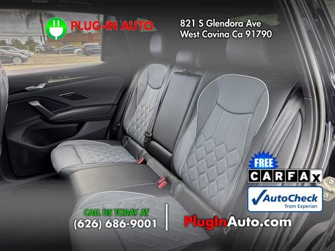 Used 2026 Volkswagen Tiguan SEL R-Line AWD/4WD image 13
