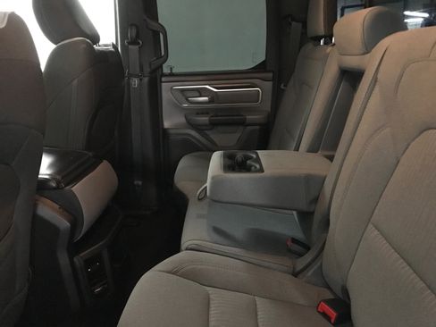 Used 2021 RAM 1500 Big Horn image 16