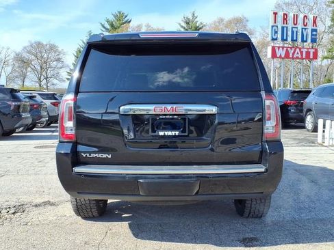 Used 2020 GMC Yukon Denali w/ Denali Ultimate Package AWD/4WD image 31