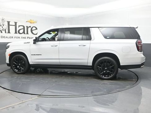 Used 2023 Chevrolet Suburban High Country AWD/4WD image 56
