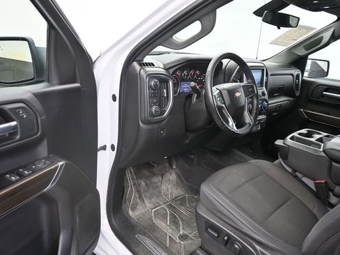 Used 2019 Chevrolet Silverado 1500 LT w/ All-Star Edition image 10