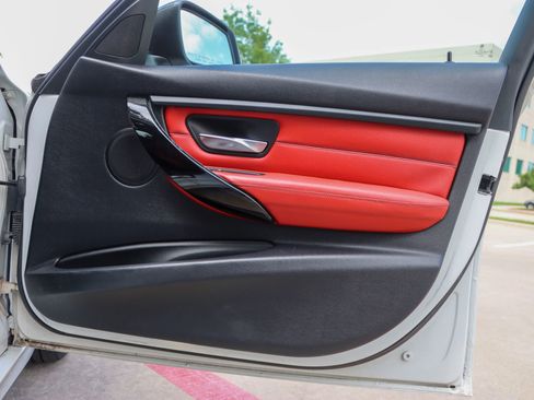Used 2013 BMW 328i Sedan RWD image 10