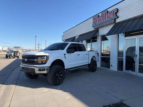 Used 2024 Ford F150 XLT w/ Tow/Haul Package image 10