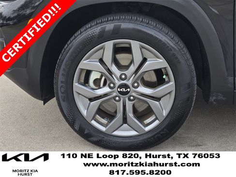 Certified 2024 Kia Seltos LX image 17