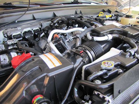 Used 2015 Ford F250 Lariat w/ Lariat Ultimate Package image 39