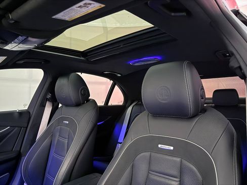 Used 2018 Mercedes-Benz E 63 AMG S image 22
