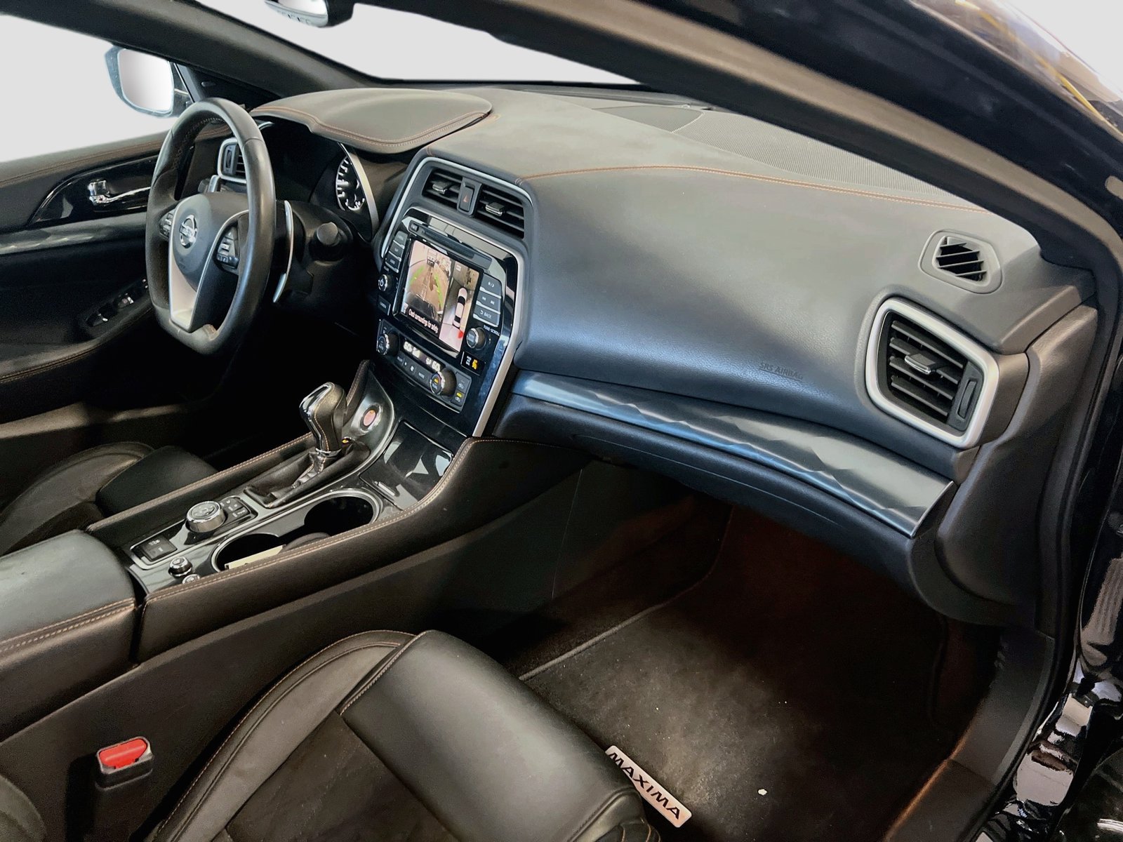Used 2022 Nissan Maxima SR w/ Sport Mat Group FWD image 27
