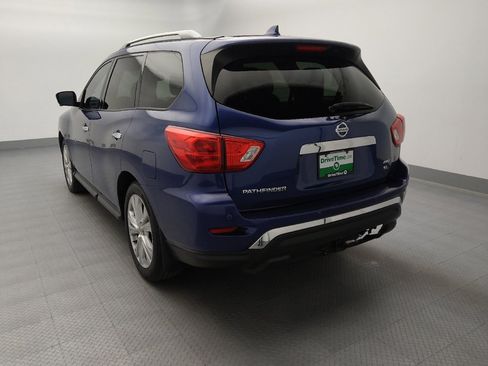 Used 2019 Nissan Pathfinder SL w/ SL Premium Package AWD/4WD image 6