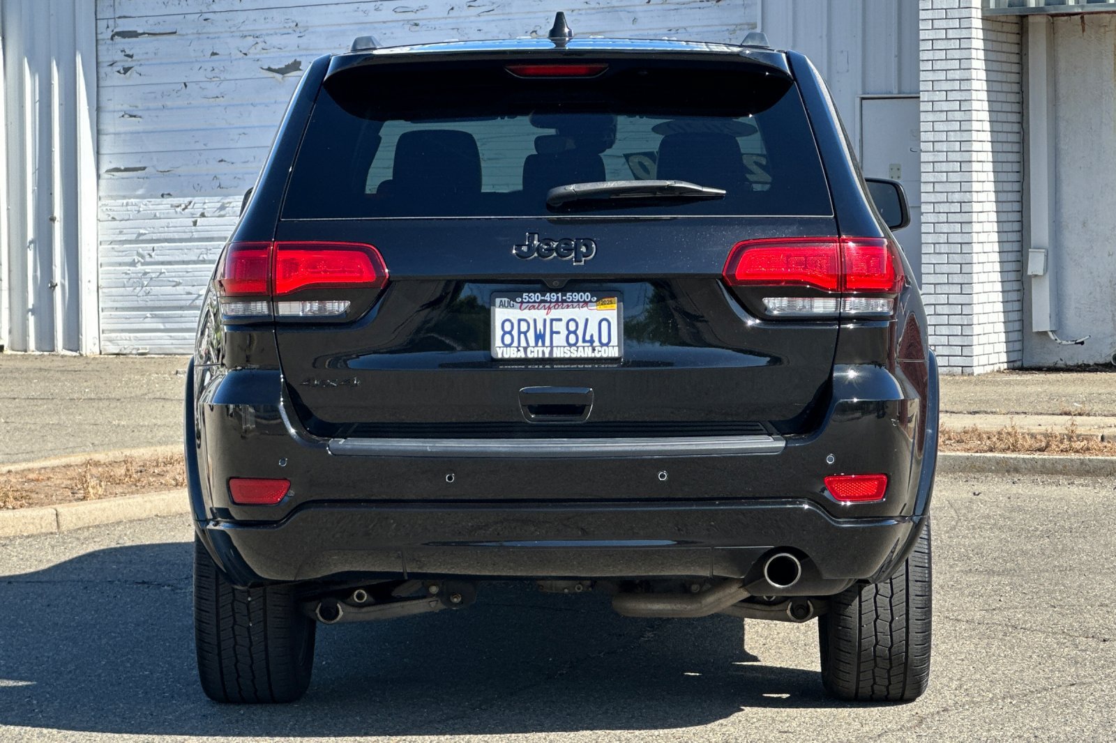 Used 2020 Jeep Grand Cherokee Altitude AWD/4WD image 7