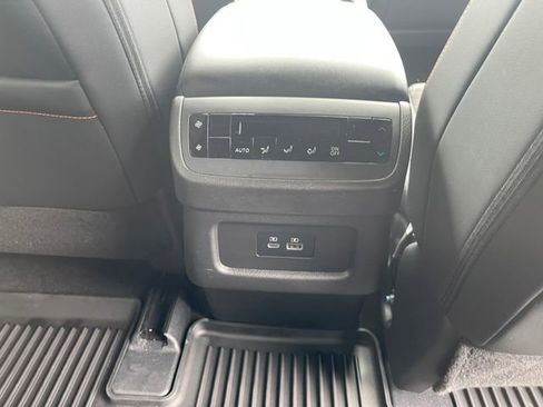 Used 2024 Nissan Pathfinder Rock Creek AWD/4WD image 35