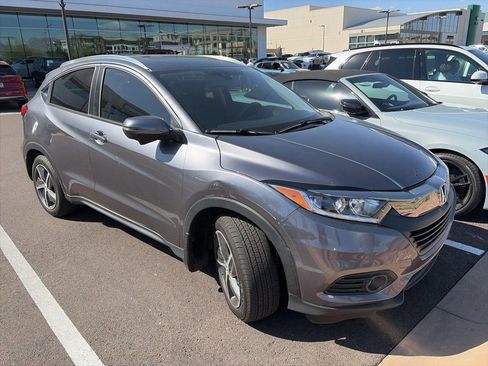 Used 2022 Honda HR-V EX image 3