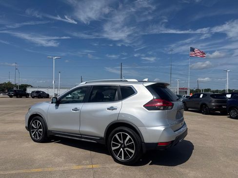 Certified 2017 Nissan Rogue SL w/ SL Premium Package AWD/4WD image 13