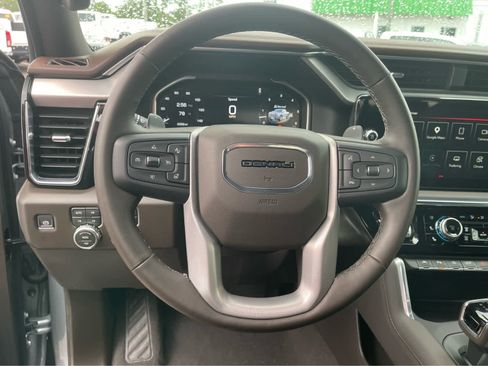 Used 2026 GMC Sierra 1500 Denali w/ Denali Reserve Package AWD/4WD image 14