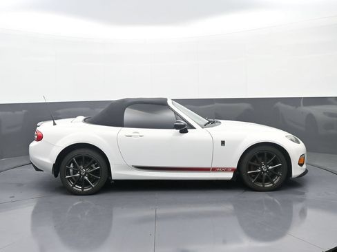 Used 2015 MAZDA MX-5 Miata Club RWD image 8