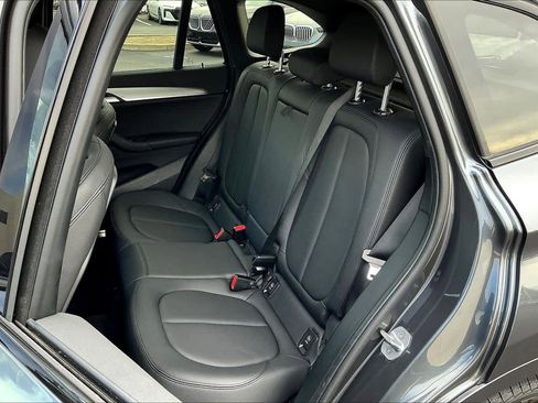 Used 2019 BMW X1 xDrive28i w/ M Sport Package image 29