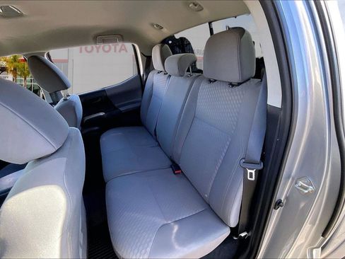 Certified 2020 Toyota Tacoma SR5 image 26