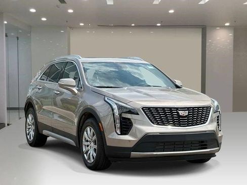 Certified 2023 Cadillac XT4 Premium Luxury AWD/4WD image 8