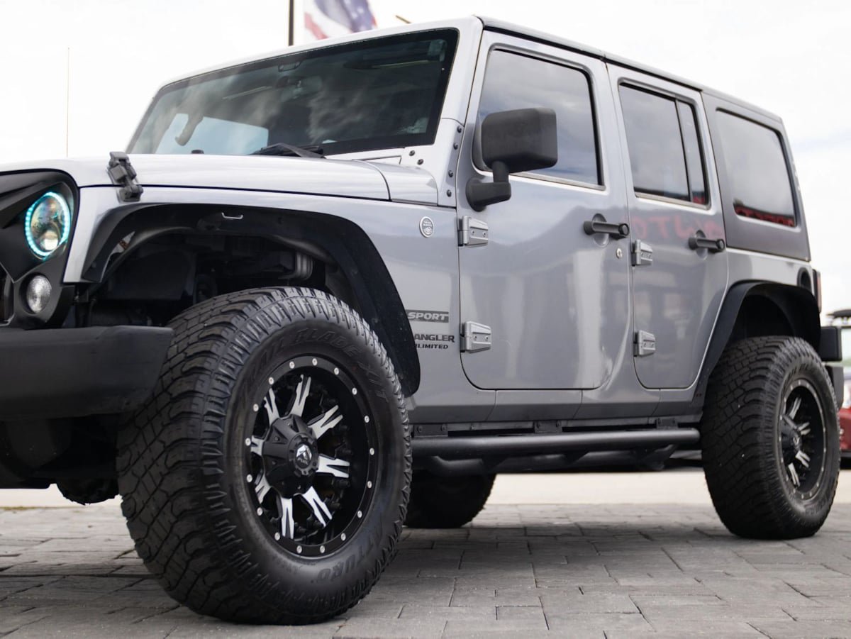 Used 2014 Jeep Wrangler Unlimited Sport AWD/4WD image 8