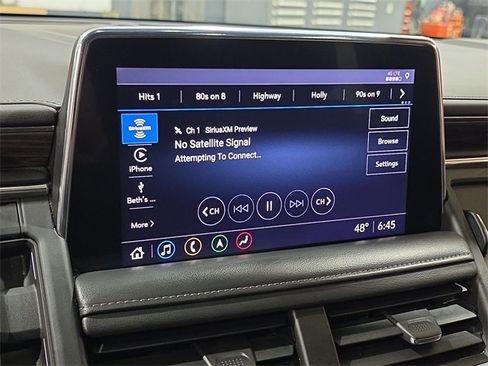 Used 2021 Chevrolet Tahoe LT w/ Rear Media and Nav Package image 16