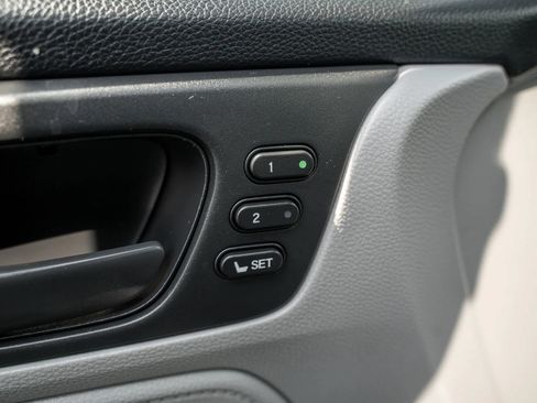 Used 2019 Honda Odyssey EX-L image 19