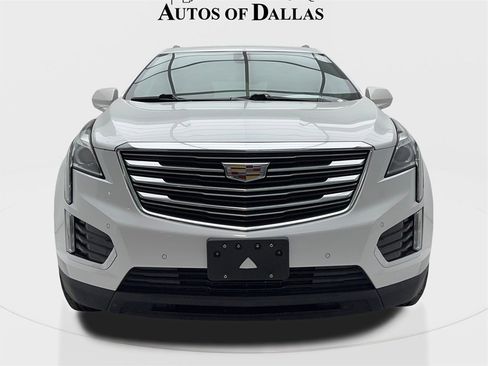 Used 2018 Cadillac XT5 Luxury w/ Driver Awareness Package image 4
