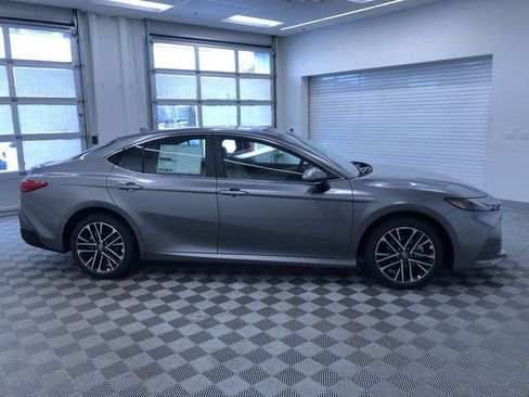 New 2026 Toyota Camry XLE image 34