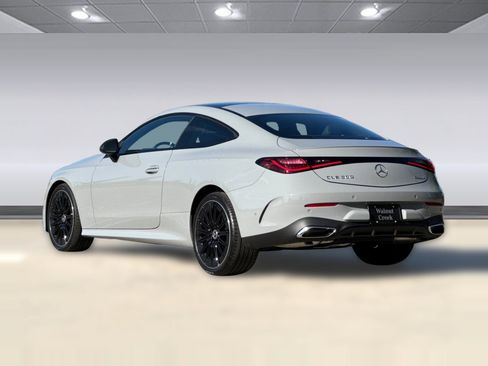 New 2026 Mercedes-Benz CLE 300 4MATIC Coupe image 3